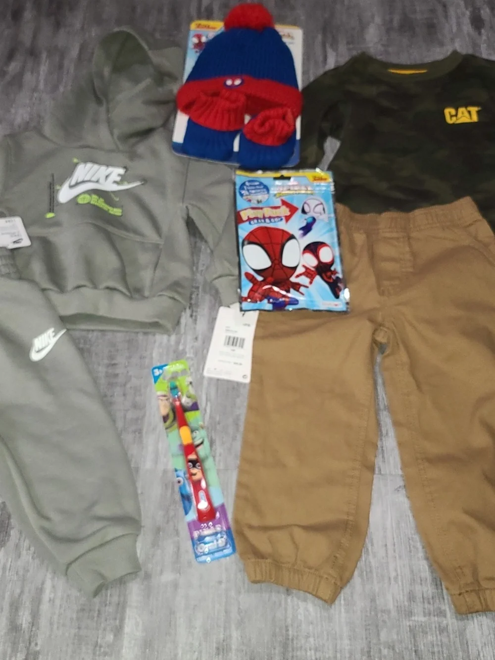 Boys lot, Caterpillar, Nike, Spiderman ++ 18 months to 2T NWT $130 value
